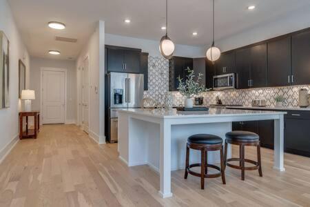 The Briar - Luxurious Condo Near Vanderbilt, Nashville Exterior foto
